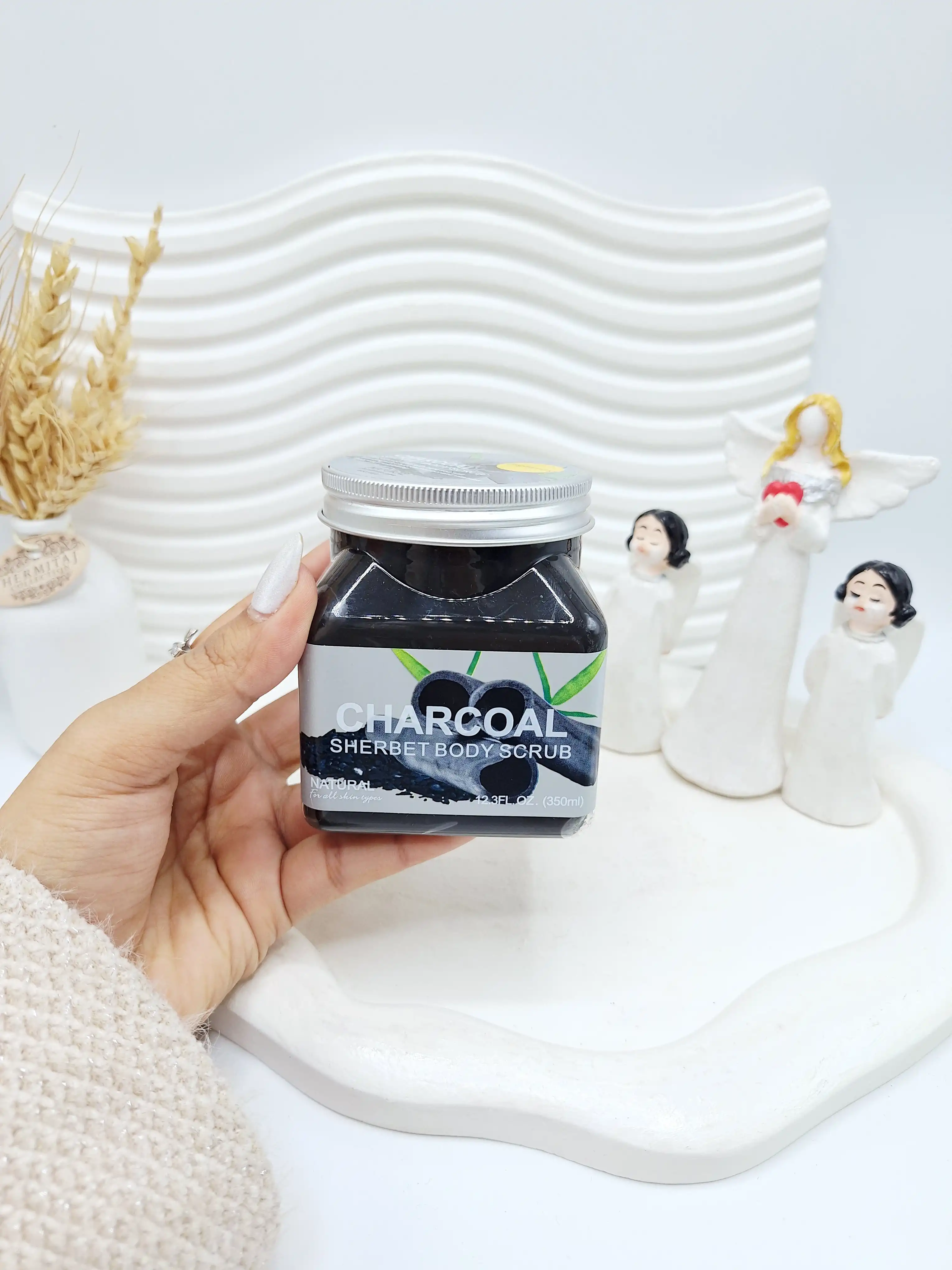 اسکراب شنی صورت و بدن 350 میل وکالی در رابحه های مختلف و متنوع  WOKALI کد 9228